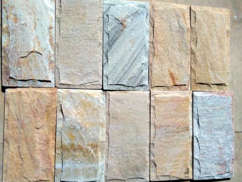 Hue variation "Ouro Preto" stone