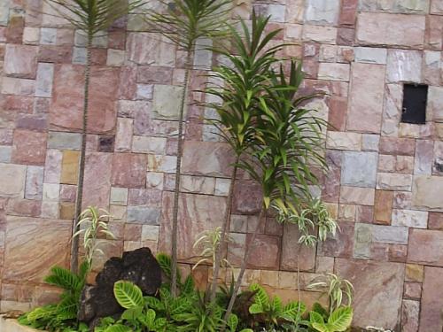 Cushioned "Ouro Preto" stone