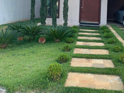 Merged "São Tomé" quartzite stone 30x30