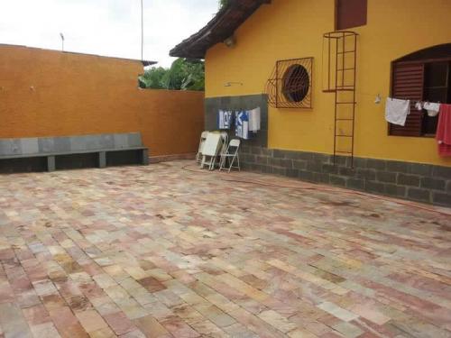 Ouro Preto lisa 15x30